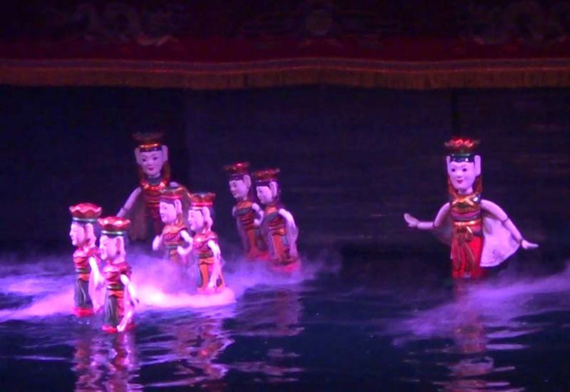 Experience Hanoi Tours with sustainable adventures