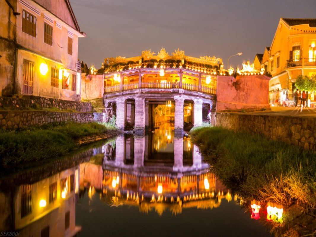 Pagoda Bridge in Hoi An is "Must-see" Places in Life of Travelers