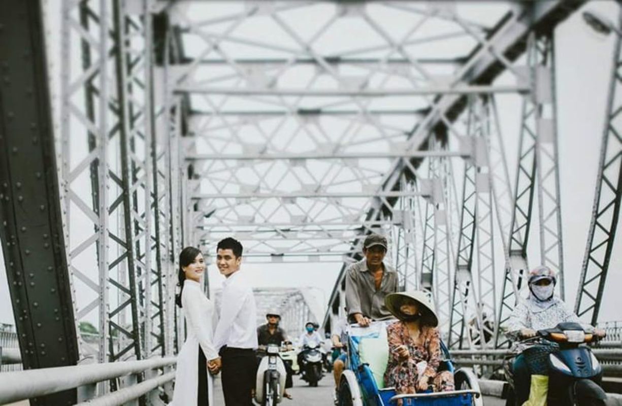 Capture the romantic beauty of Hue’s iconic gem