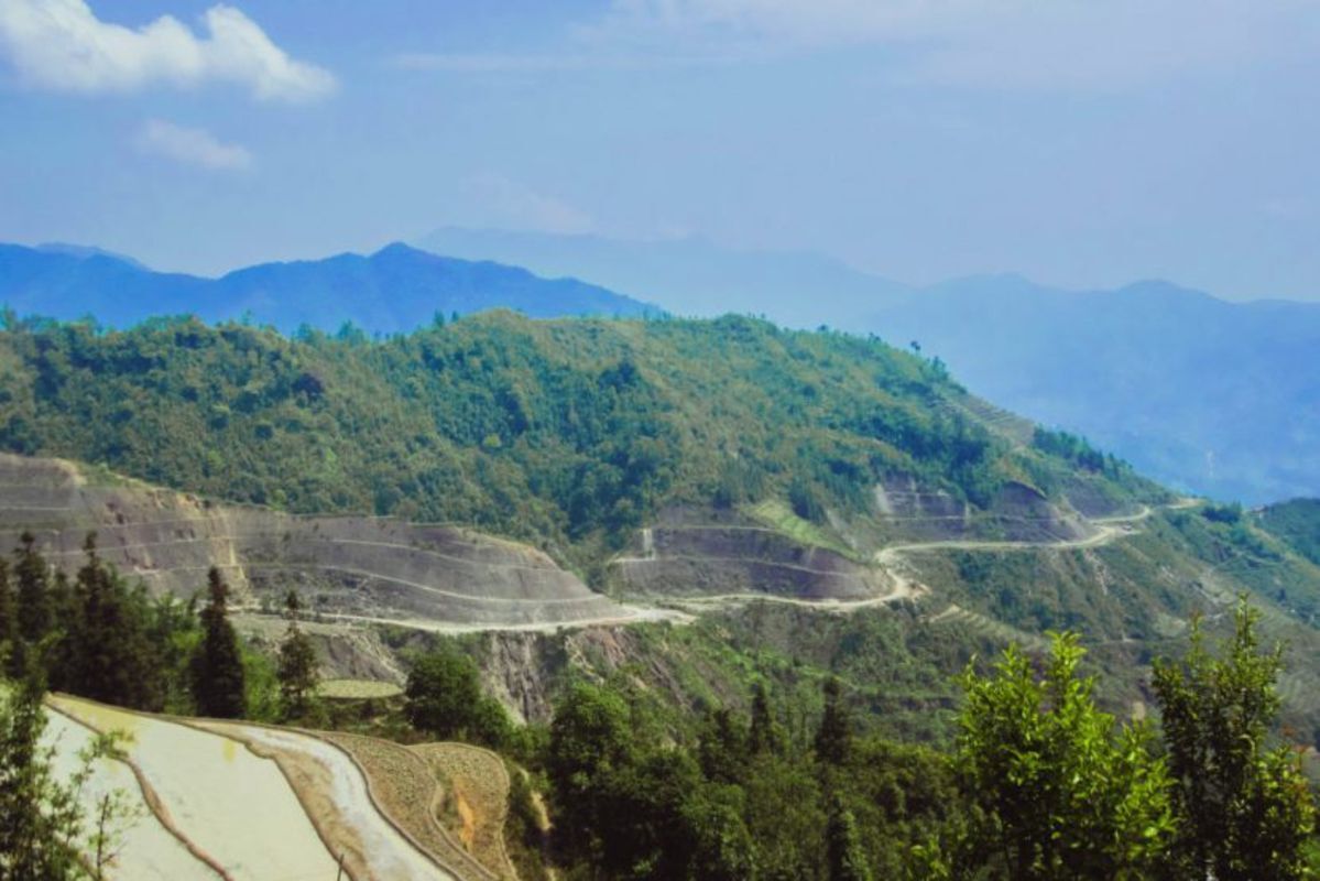 Start your Tay Con Linh Travel with serene vistas