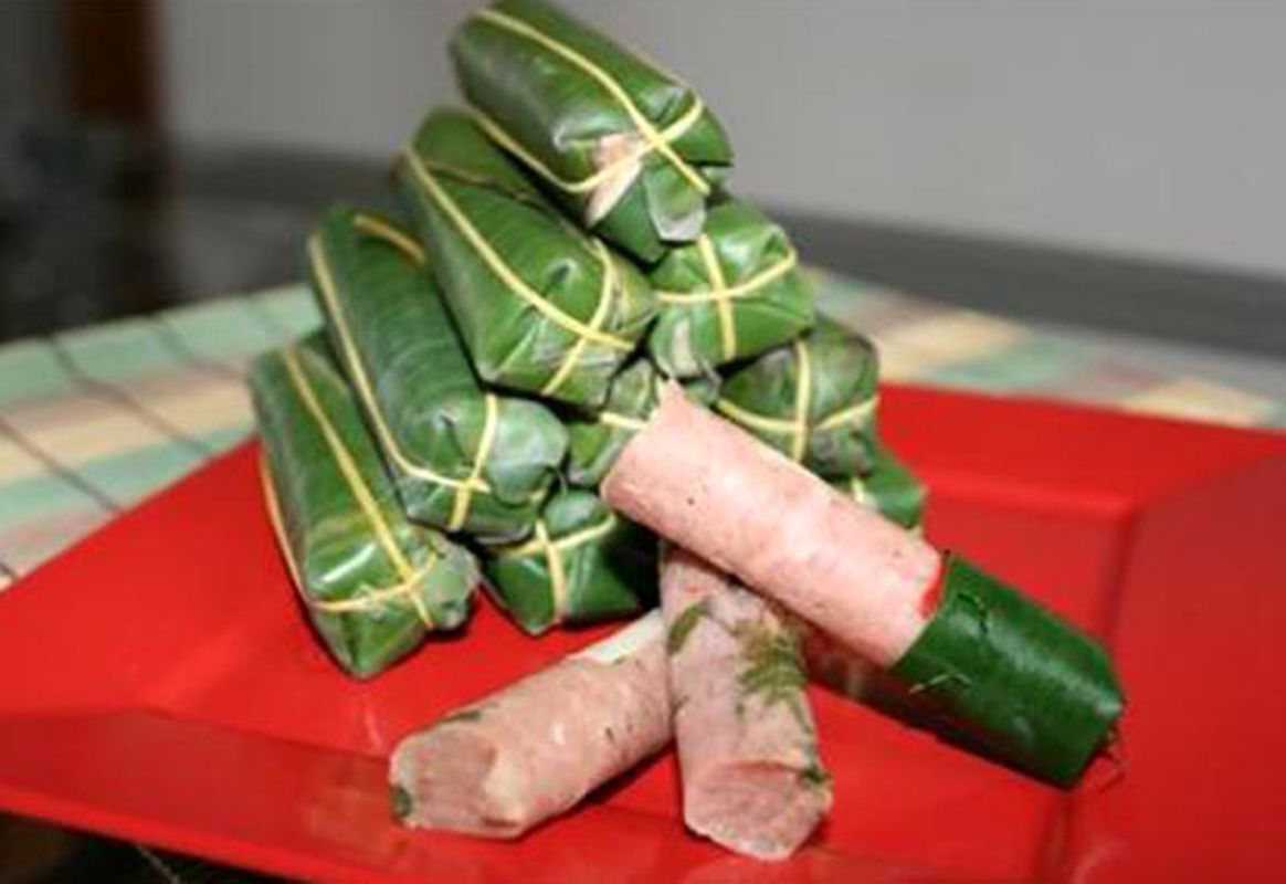 Capture the tangy essence of Hanoi’s street food gem