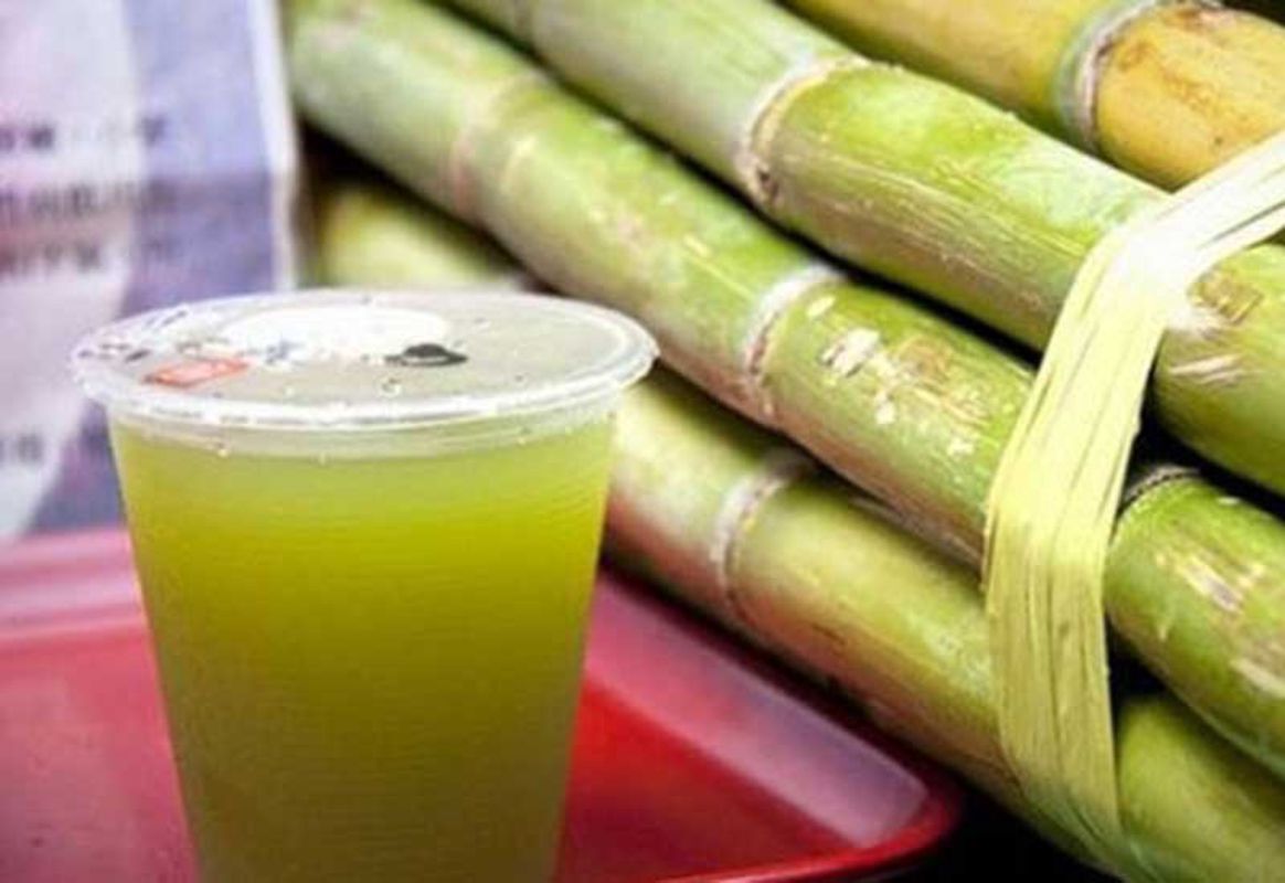 Capture the sweet essence of Hanoi’s street food gem