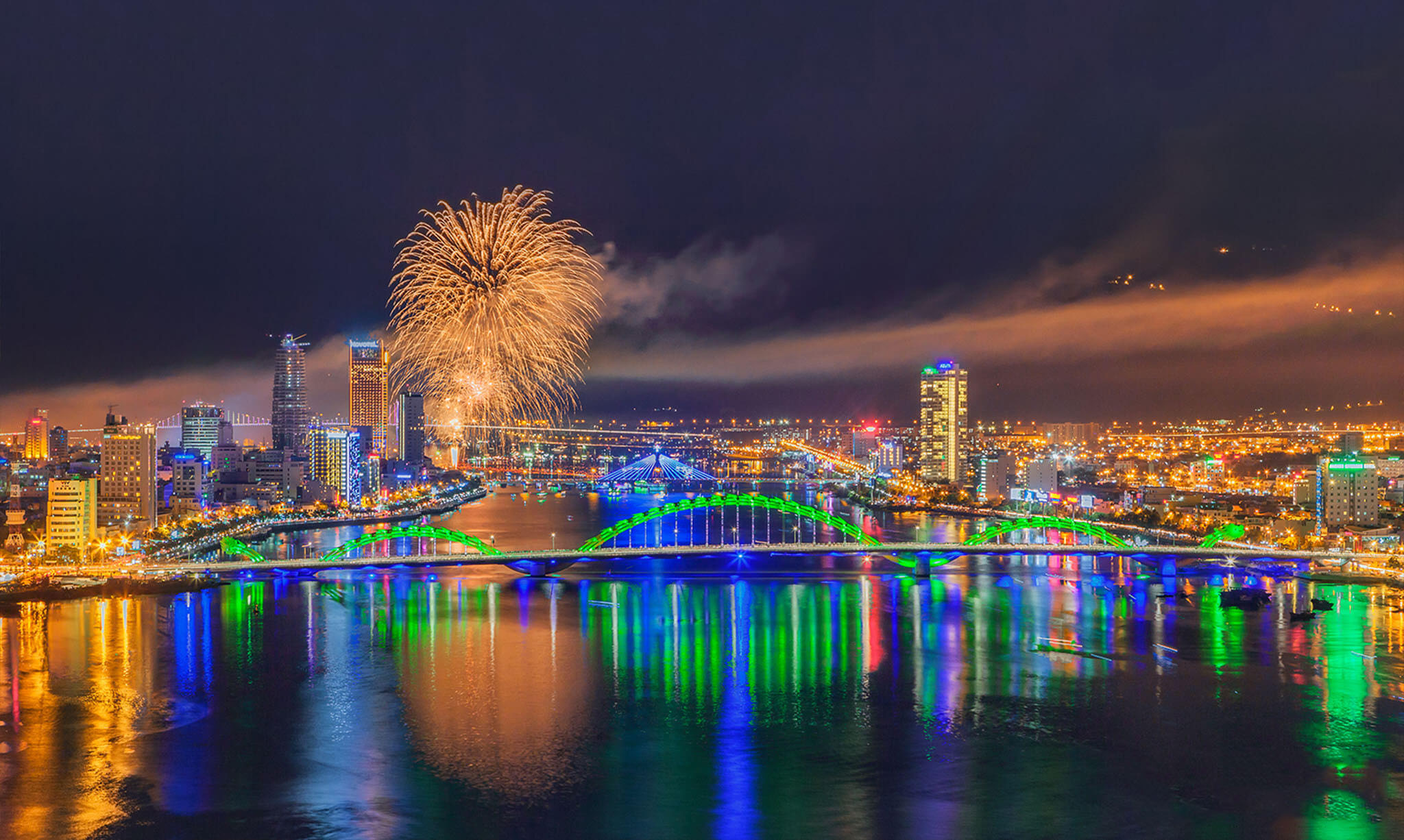 Capture the authentic charm of Da Nang’s cultural scene