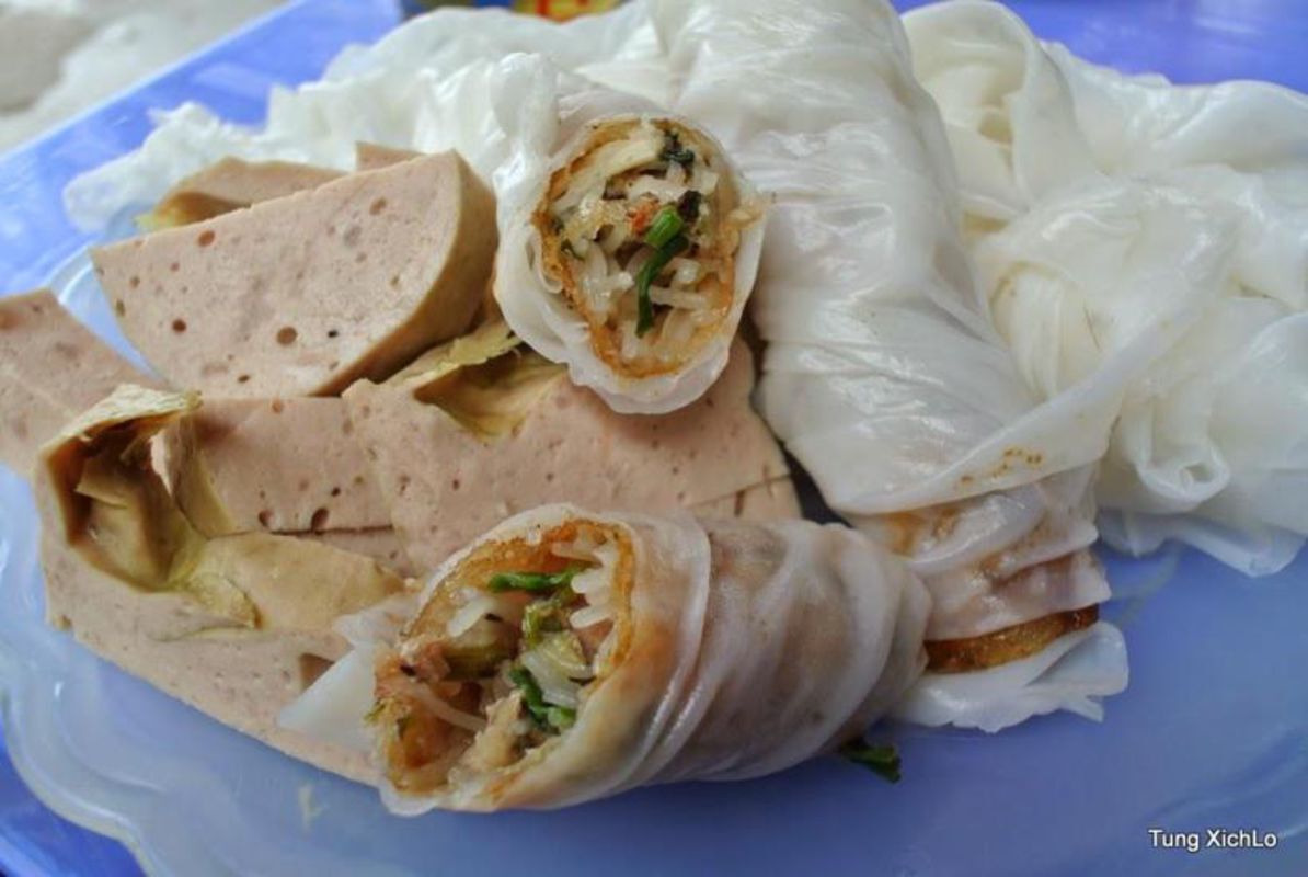 Ram and Banh Muot - "Bánh Ram và Bánh Mướt"