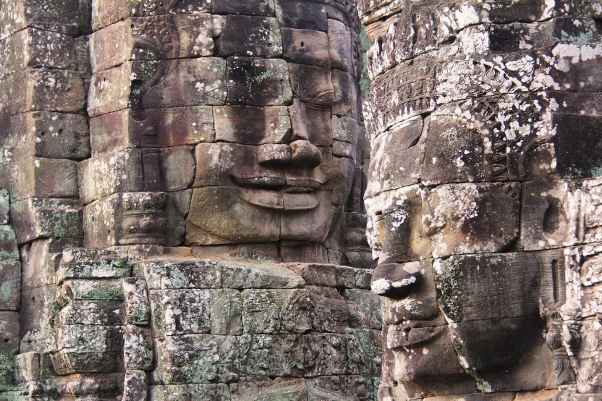 Begin your sightseeing exploration with Angkor Thom’s tranquil ambiance