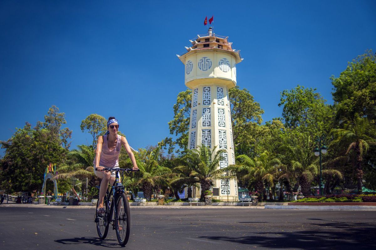 Experience Lam Dong Tours with sustainable transport