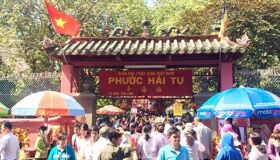 Dive into the festive charm of Ho Chi Minh City Travel