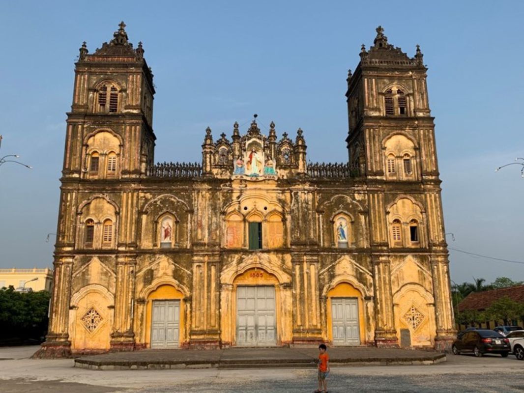 Start your Ninh Binh Travel with tranquil vistas
