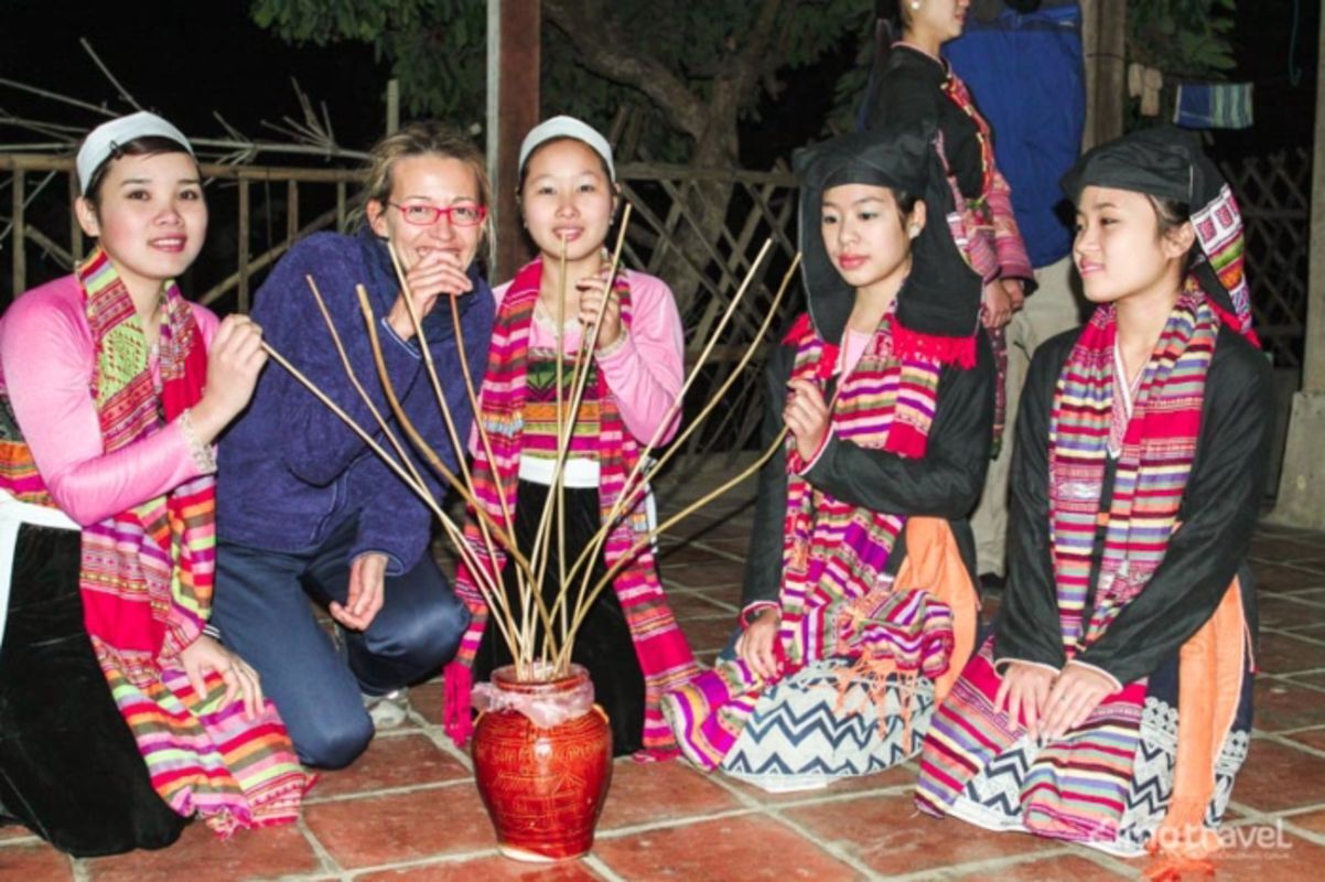 Experience Hoa Binh Tours with sustainable adventures