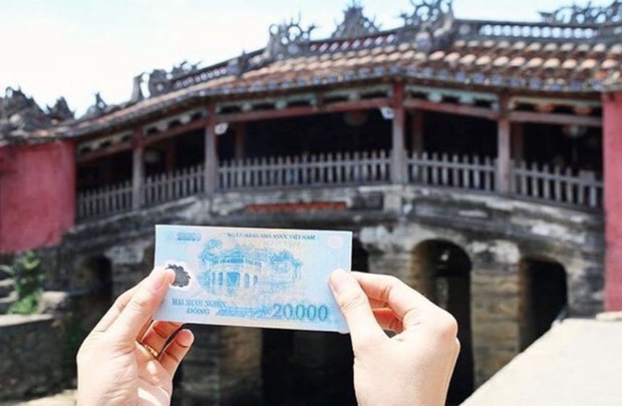 Capture the timeless beauty of Hoi An's cultural treasure