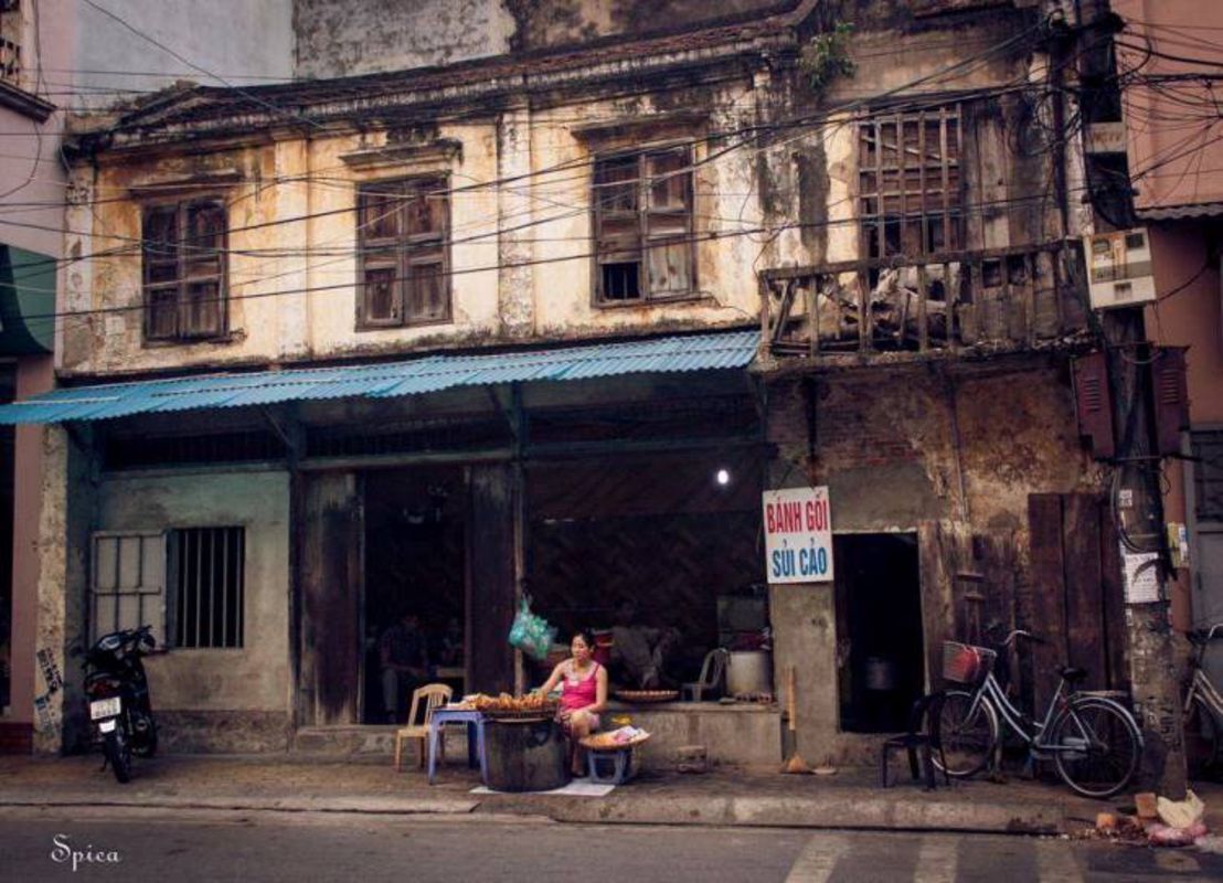 Dive into the flavorful charm of Ninh Binh Travel