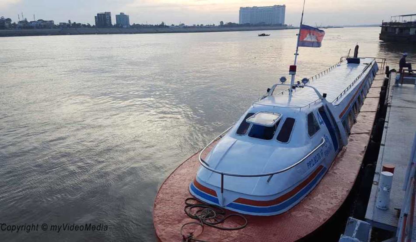 By ferry from Phnom Penh to Siem Reap