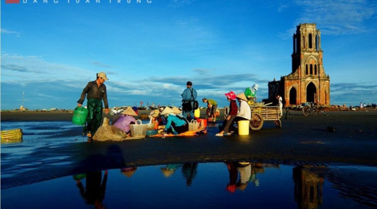Begin your Ninh Binh Tours with a scenic adventure