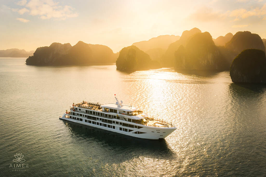 Sail into luxury with Aime'e Cruise in Halong Bay