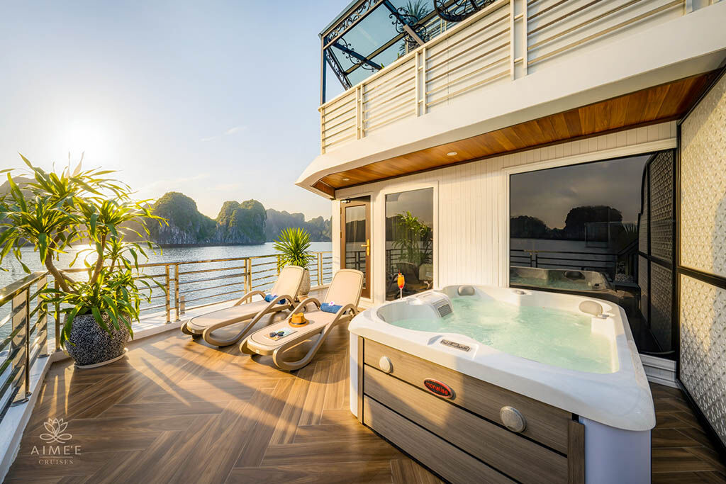 Relax aboard a scenic junk in Halong Bay