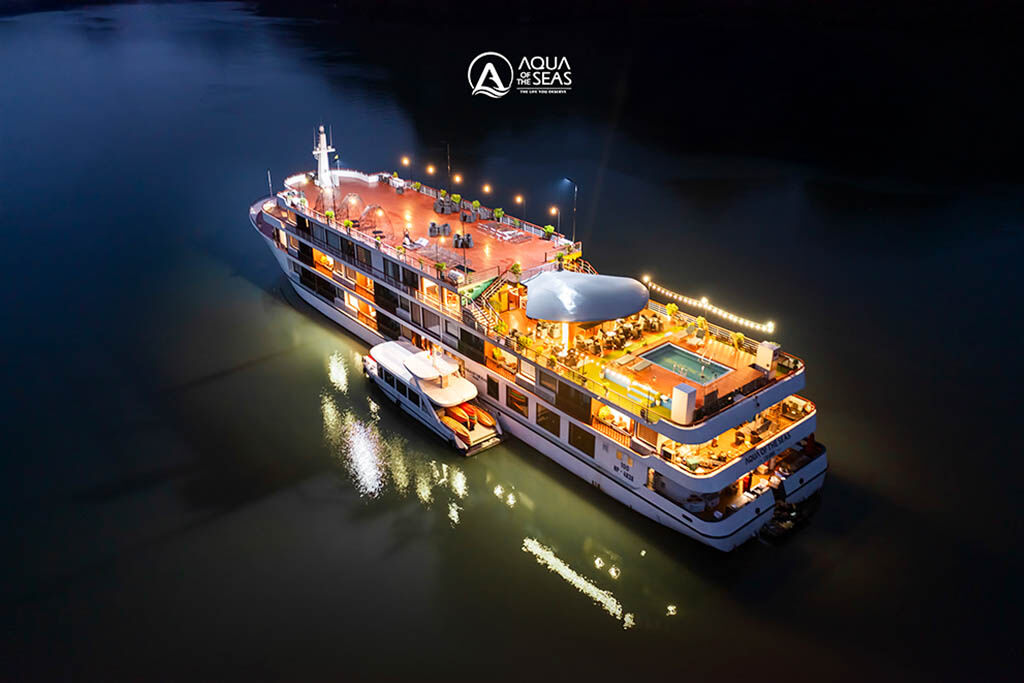 Enjoy a private sanctuary at sea with exceptional comfort aboard Aqua of the Seas