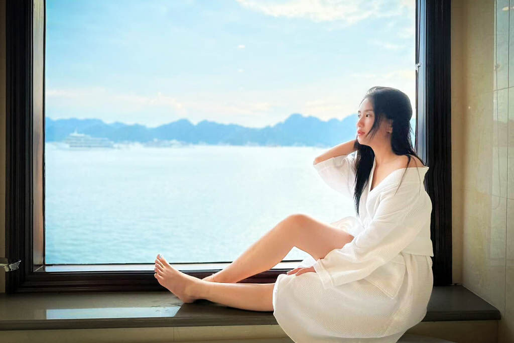 Relax in luxury with panoramic views