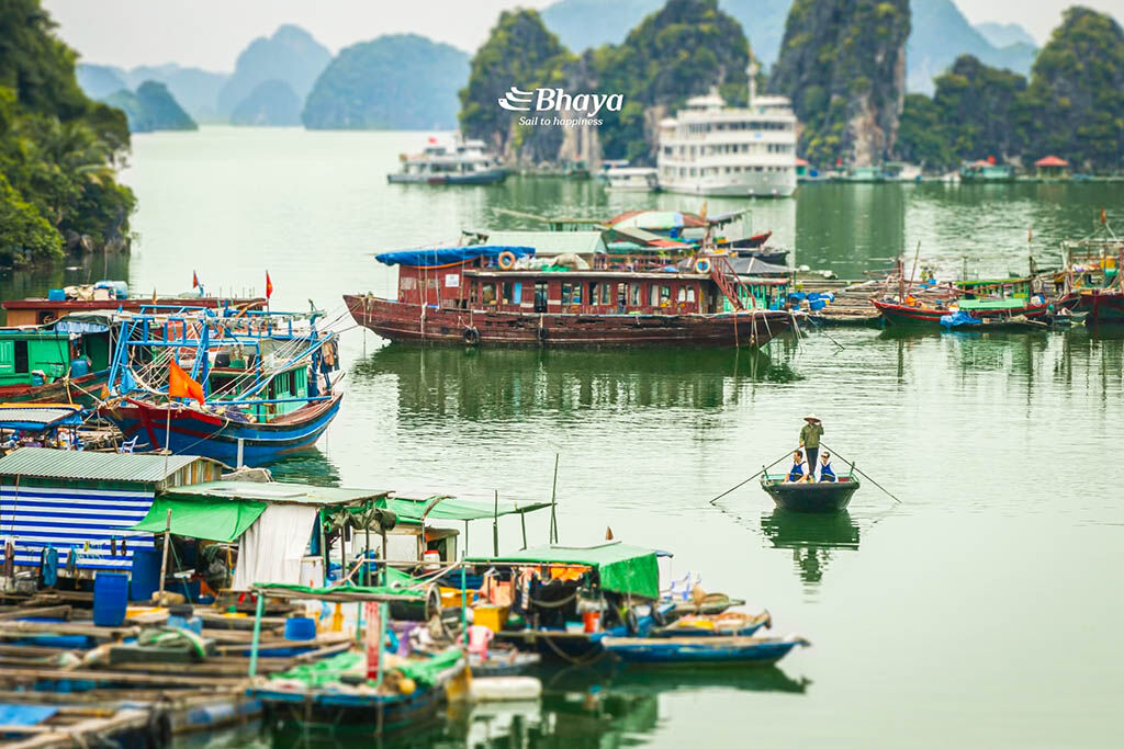 Meet Halong’s floating community