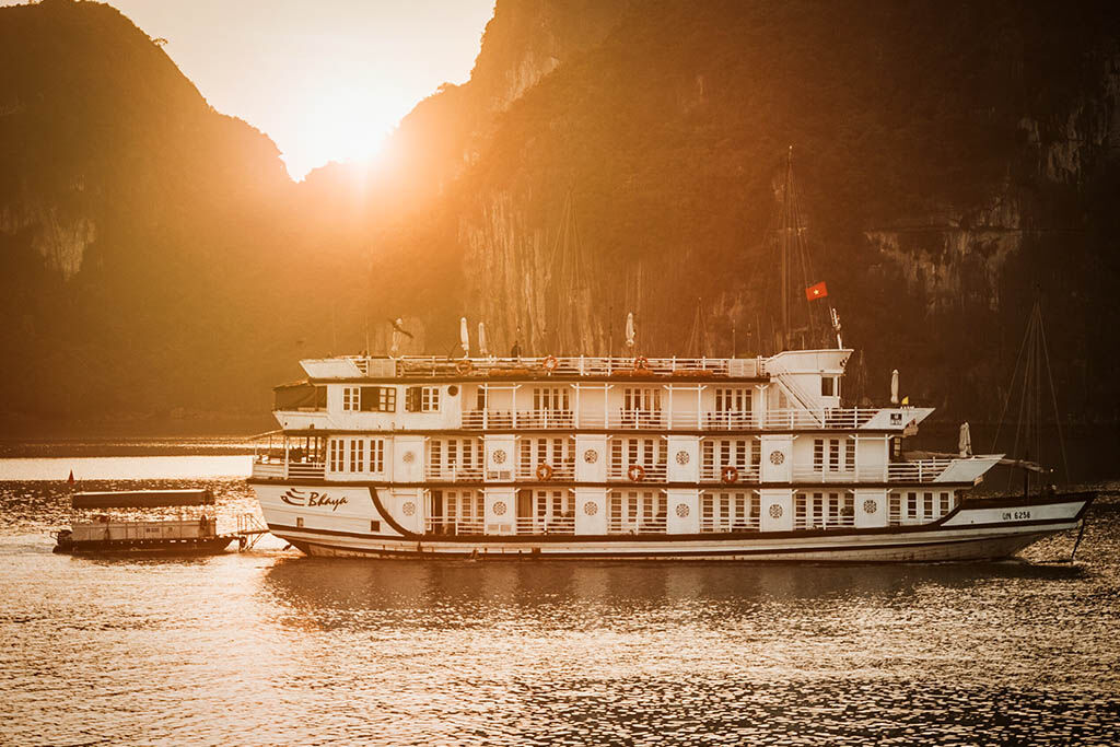 Discover nature’s masterpiece in Halong Bay
