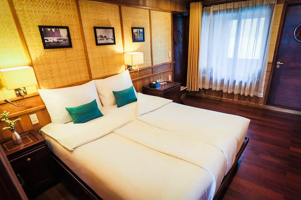 Greet the day with serenity in Halong Bay