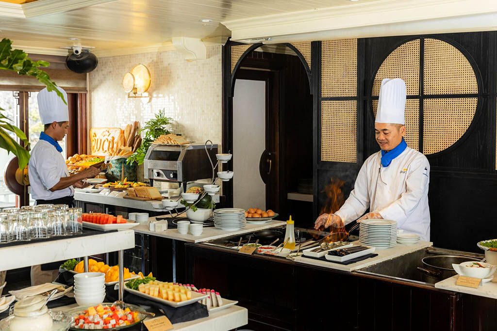 Master Vietnamese cuisine on your cruise
