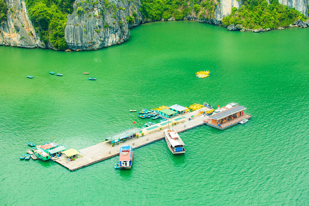 Discover hidden lagoons with Doria Cruise
