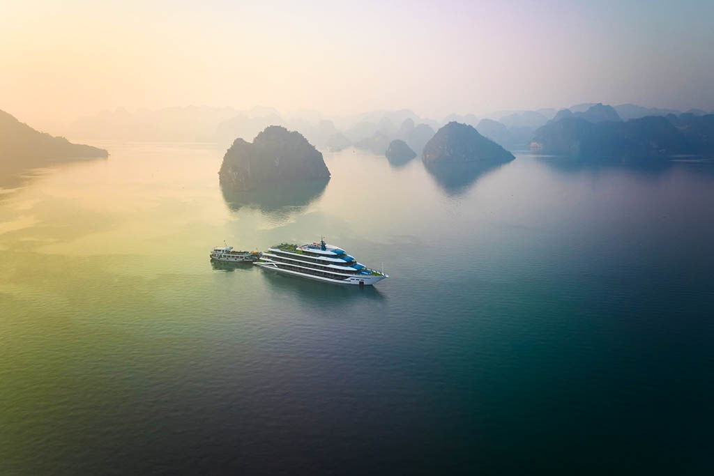 Start your day with wellness on Halong Bay