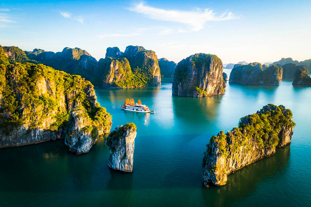 Sail through Vietnam’s UNESCO masterpiece in serene safety