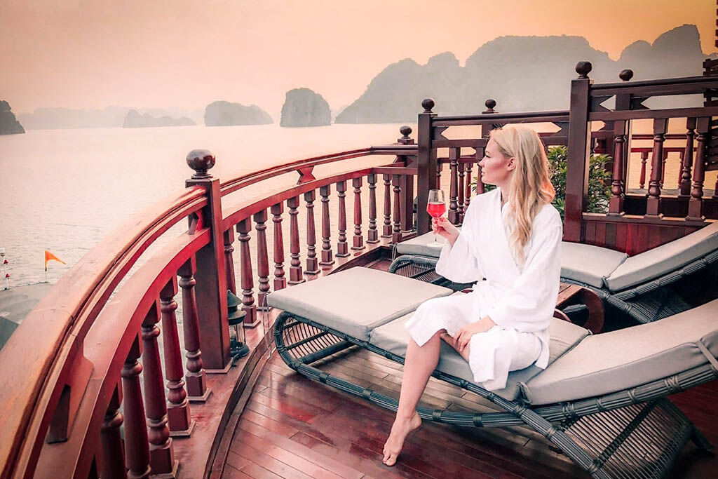 Cruise through the breathtaking seascape of Halong Bay