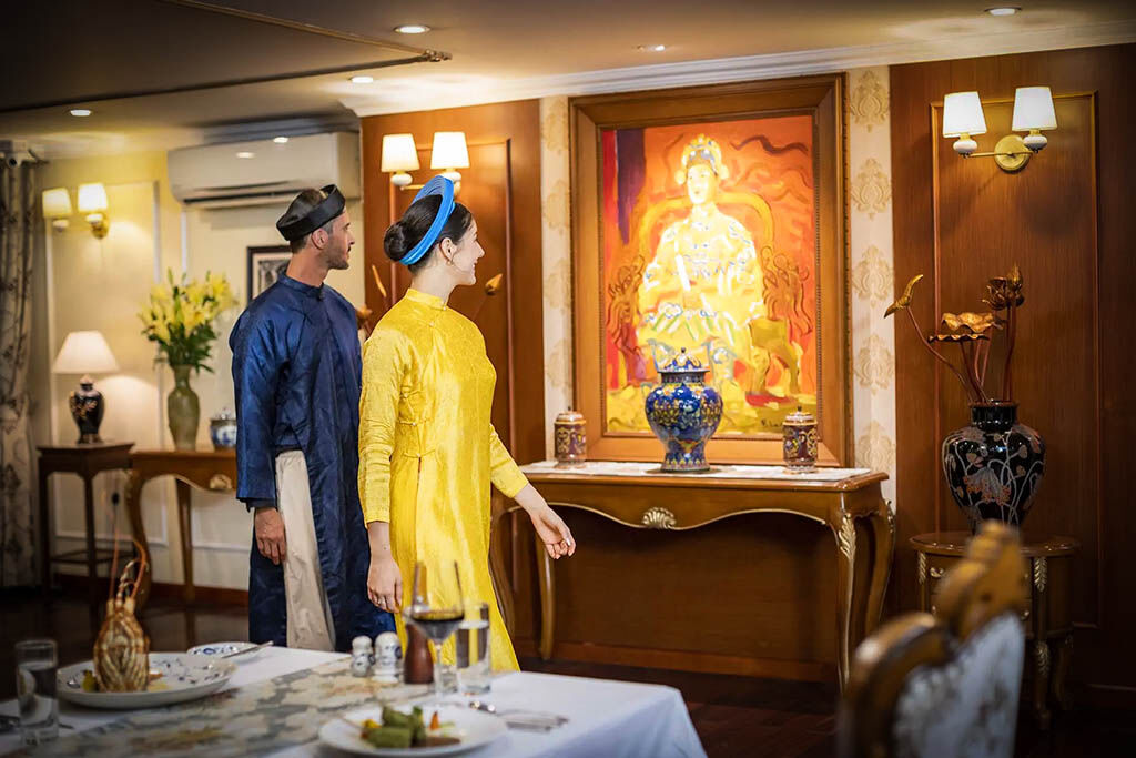 Let Halong Bay be your canvas for unforgettable memories