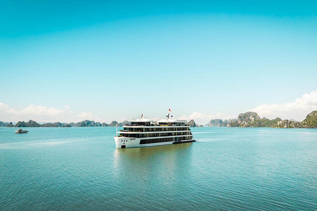 Sail into serenity with Halong Bay Travel