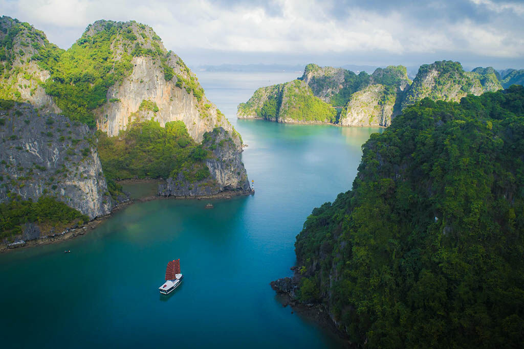 Sail into luxury with L'Amour Junk in Bai Tu Long Bay