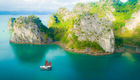 Halong Bay Cruise-Lamour Private Cruises