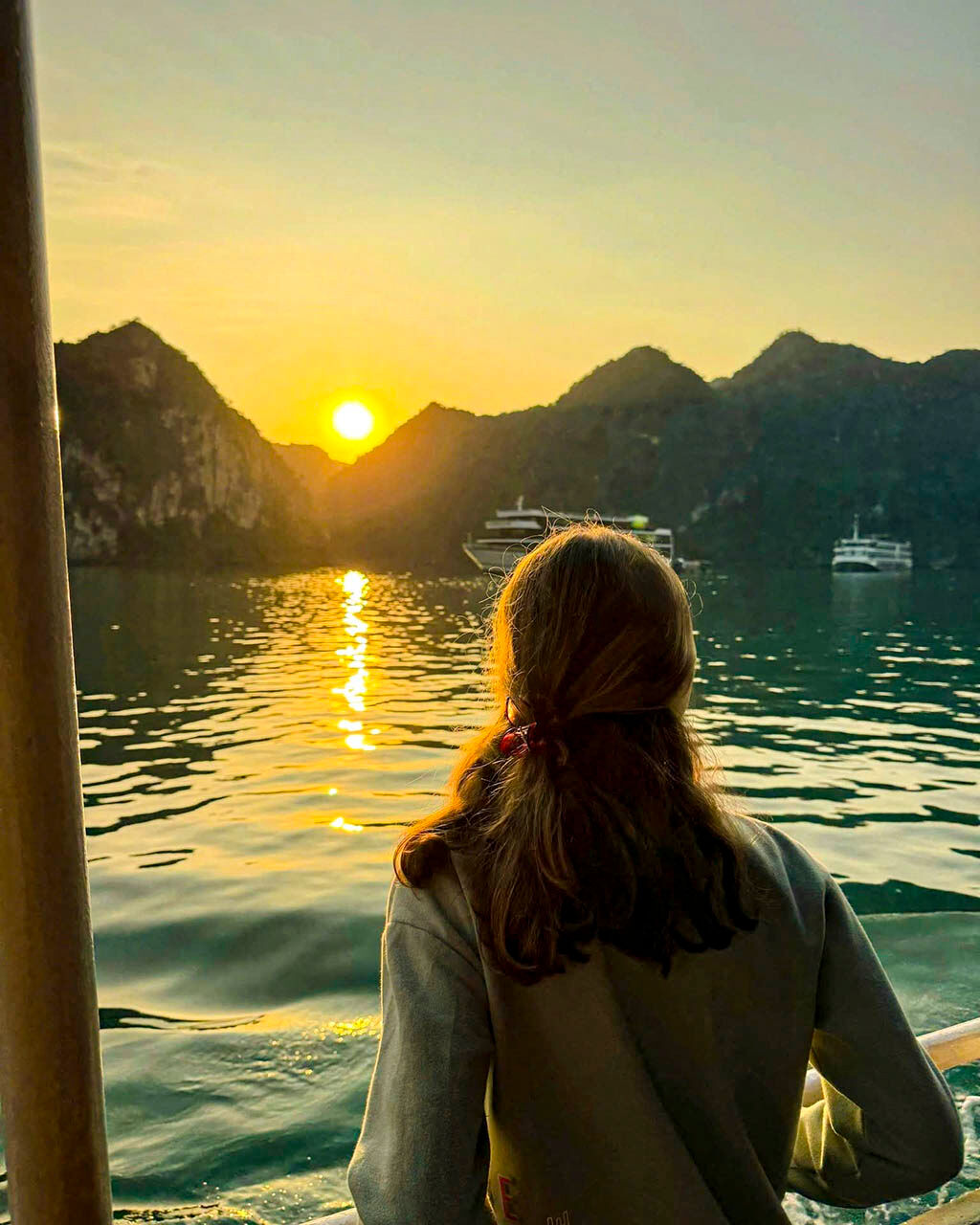 Wake up surrounded by nature’s beauty on an unforgettable cruise journey