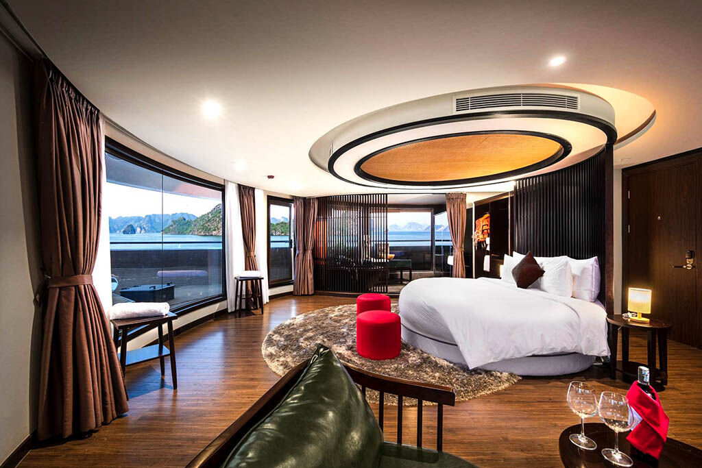 Relax in style onboard Scarlet Pearl