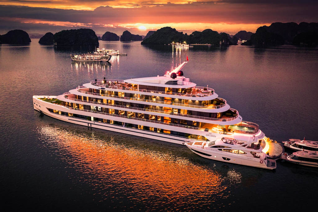 Start your journey with Vietnam’s scenic glow