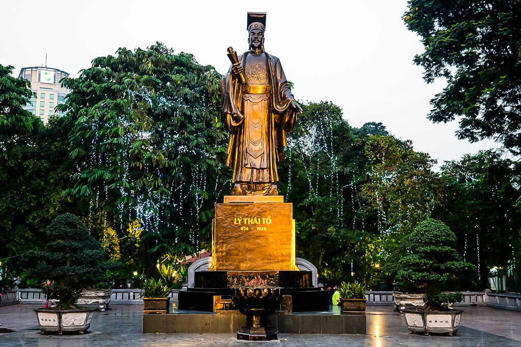 Immerse in the vibrant energy of Hanoi’s historic heart