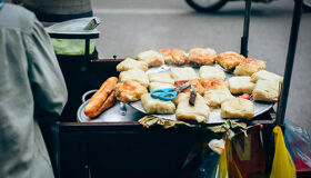 Hanoi Morning Spiritual Sites & Old Quarter Private Tour with Airport Drop-off