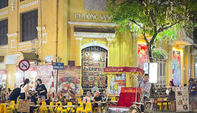 Hanoi Classic Landmarks Full Day Private Tour with Airport Pickup