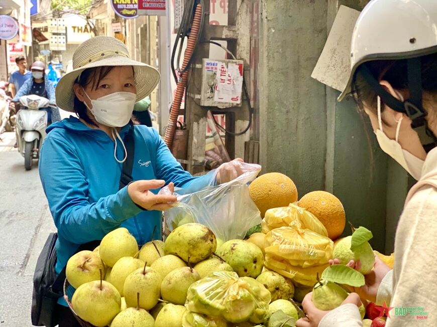 Start your journey with Hanoi’s bustling glow