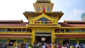 Ho Chi Minh Binh Tay Market