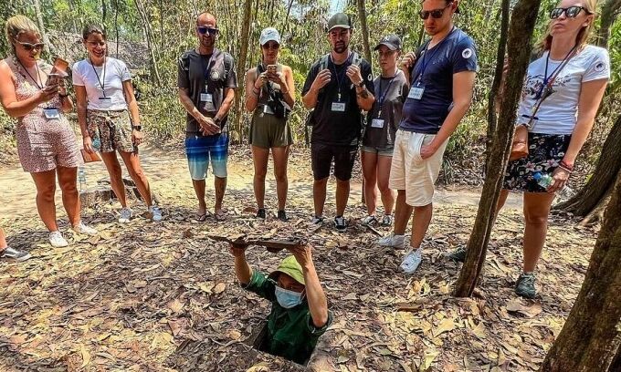 Capture the historical depth of Cu Chi Tunnels