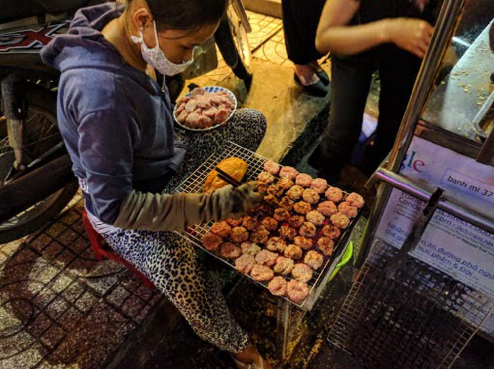 Capture the authentic charm of Vietnam’s cultural scene