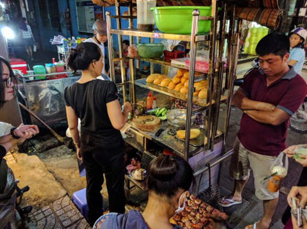 Capture the authentic charm of Vietnam’s cultural scene