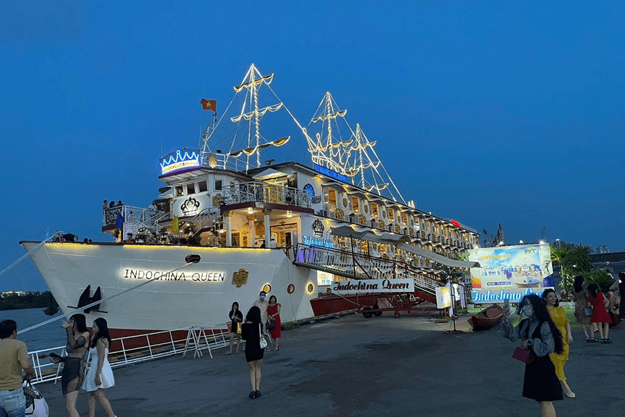 Discover the vibrant energy of modern Saigon by night