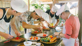 Hoi An Private Food & Culture Discovery: Cooking Class, Market Tour & Lantern Night Walk