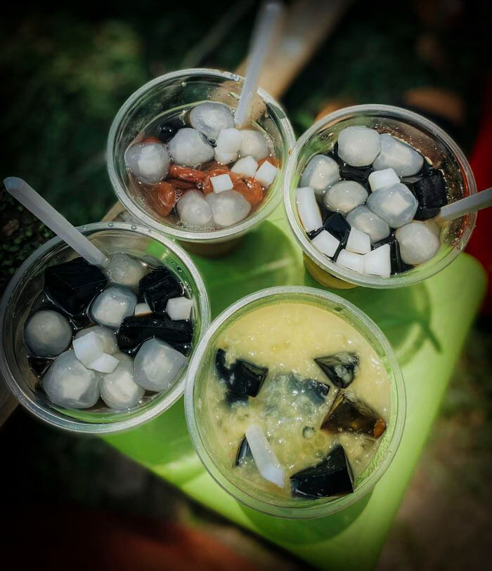 Explore chè Huế spots on an eco-friendly tour