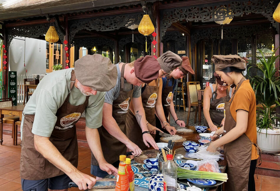 Hue Cooking Class Group of tourists