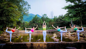 Hue-Hue-Practicing Yoga