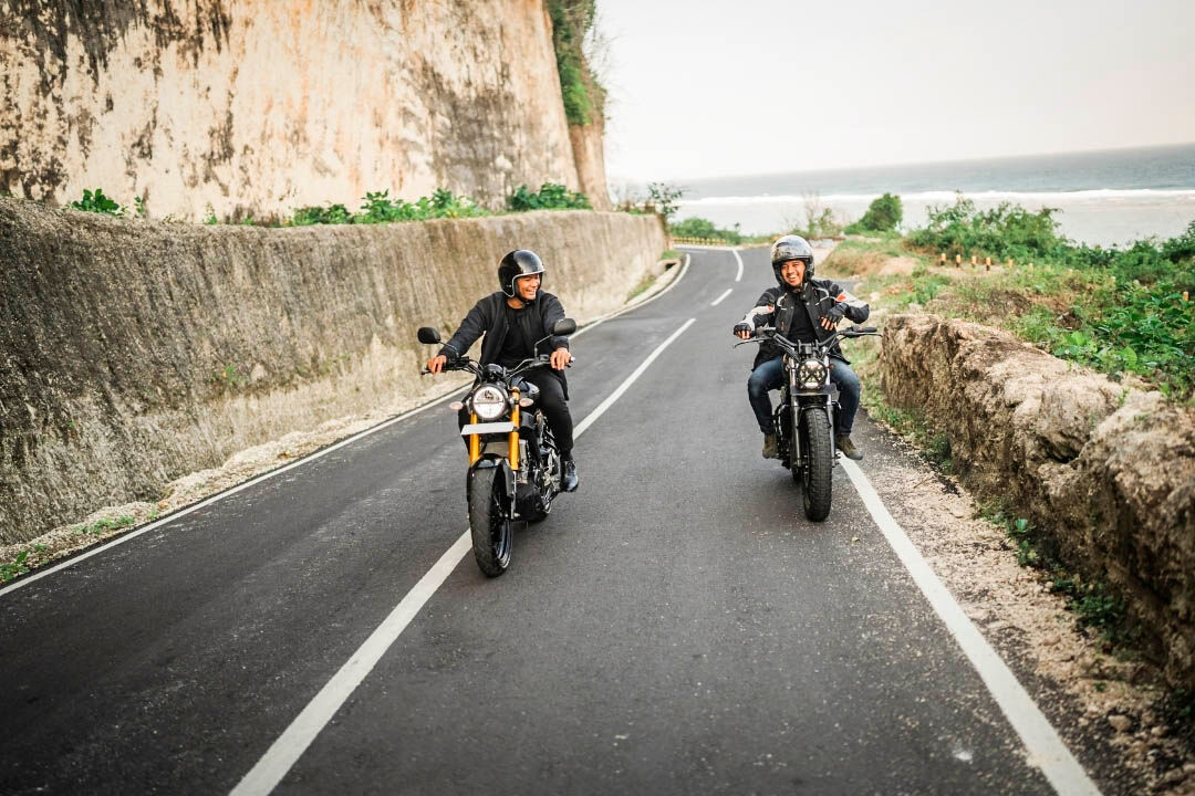 Hue-Motorbike-Bach Ma National Park